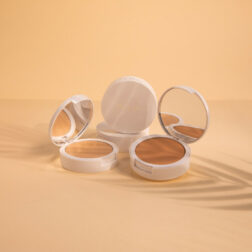 Lepo MINERAL PROTECTION FOUNDATION SPF 50 – FONDOTINTA COMPATTO AD ALTA PROTEZIONE SOLARE con filtri fisici e polvere di tapioca